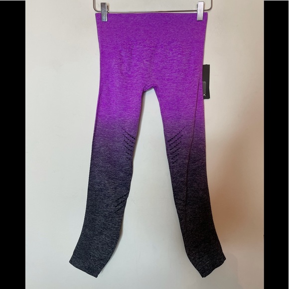 Central Park Sport Ombre Blackberry leggings. NWT - Picture 2 of 6